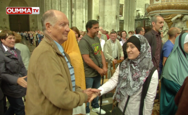 Musulmans et Chrétiens prient ensemble pour la paix et l'unité